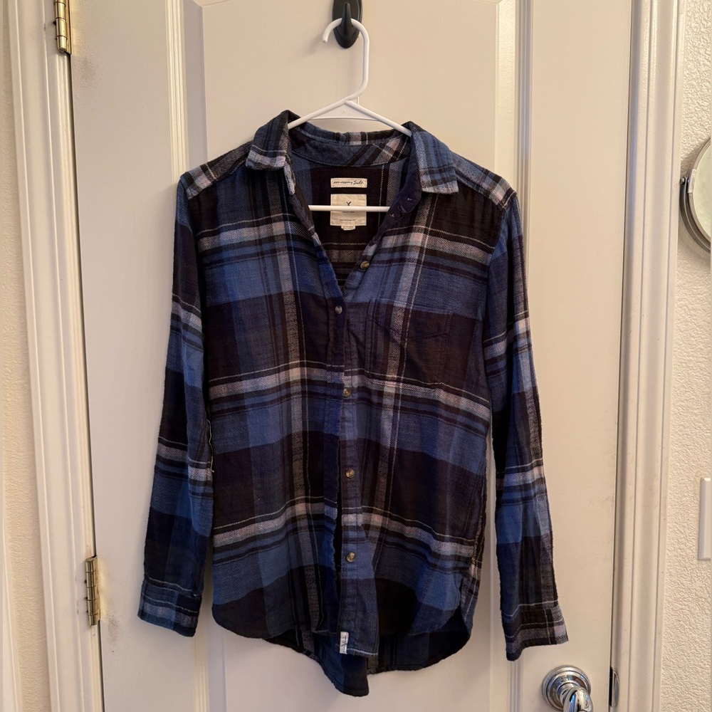 Women’s Blue flannel shirt